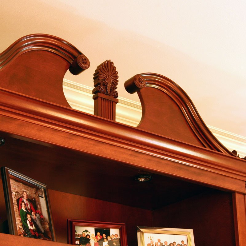 pediment