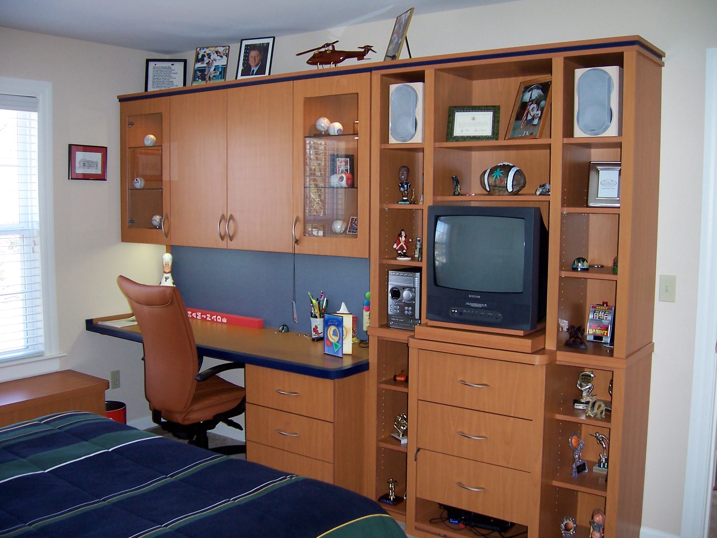 desk cabinets